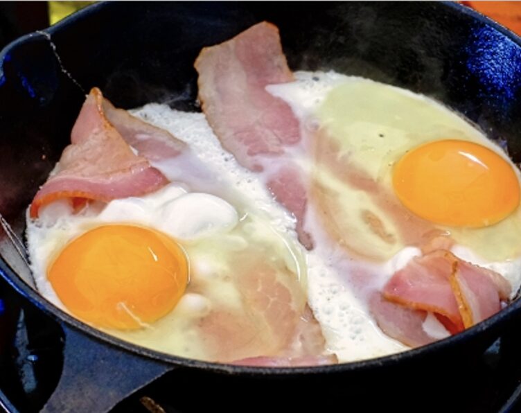The eyecatch of bacon and eggs